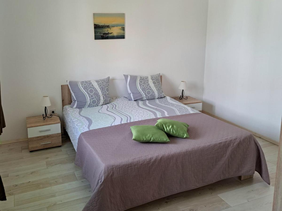Apartment Oaza Mira Tribalj المظهر الخارجي الصورة