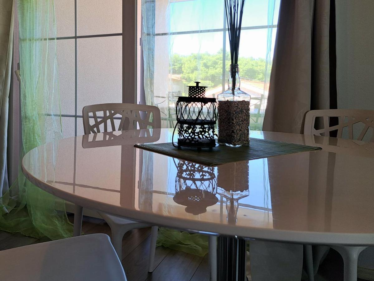 Apartment Oaza Mira Tribalj المظهر الخارجي الصورة